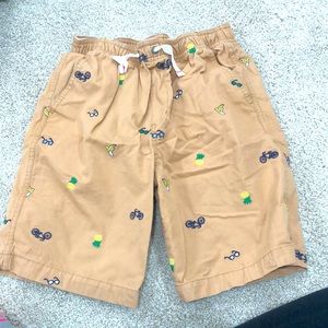 Summertime shorts 🍍